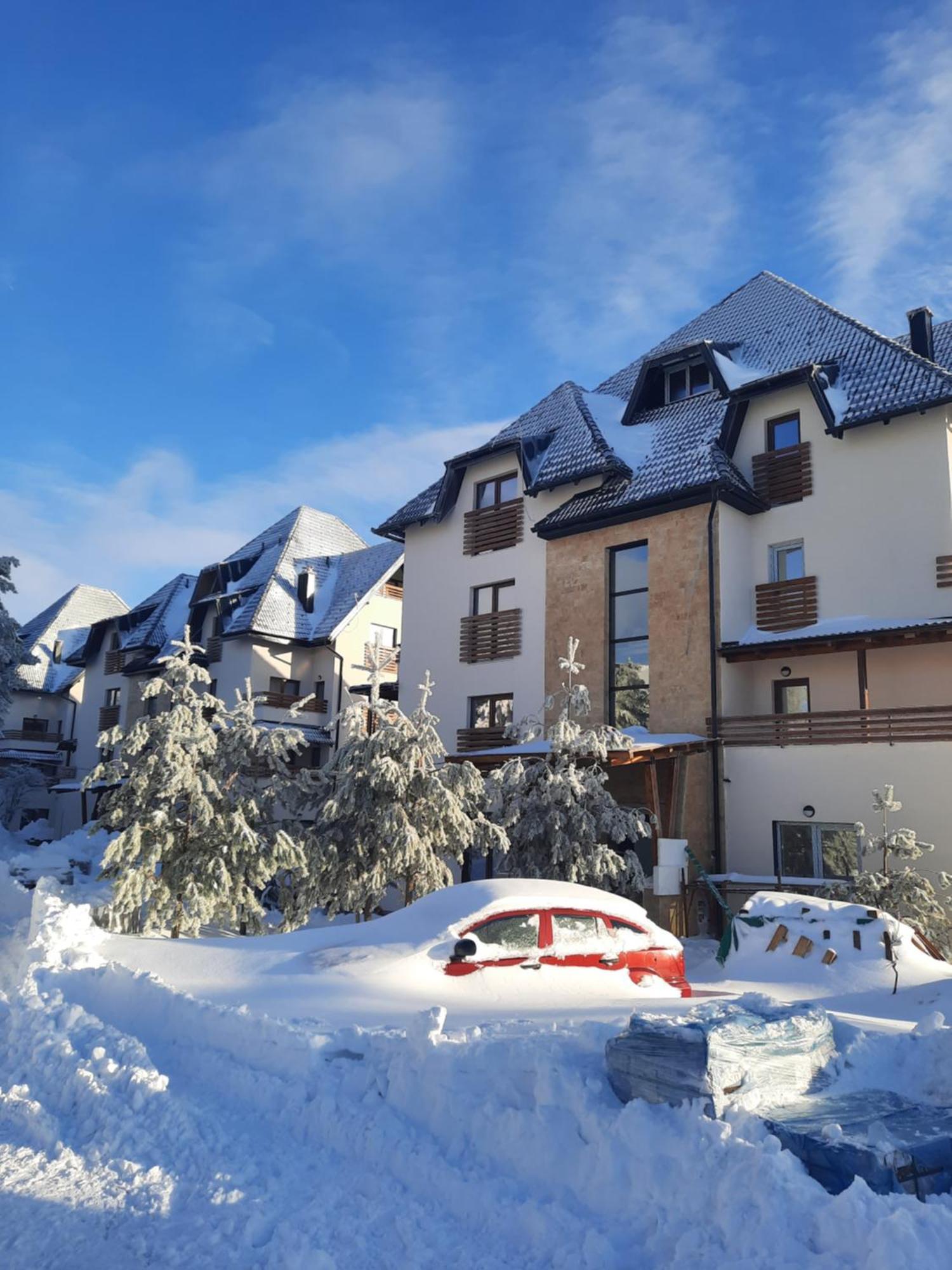 Maglian Campus Hotel Divcibare Exterior photo